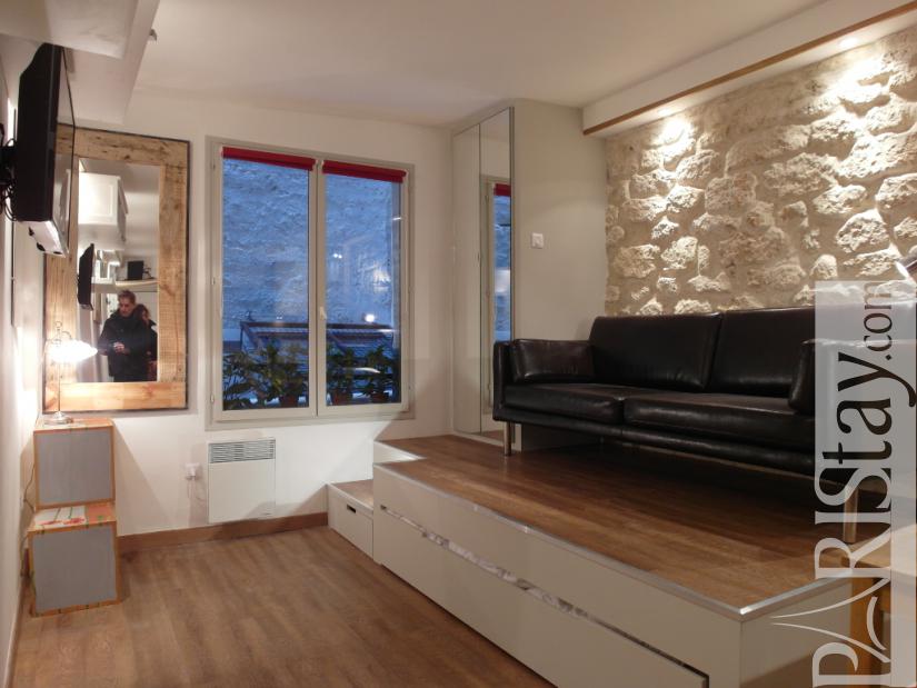 Paris studio for rent montmartre pigalle Grands Boulevards 75018 Paris