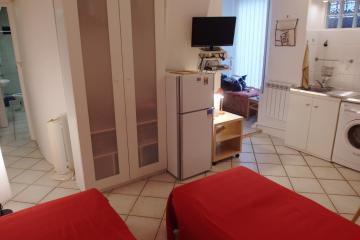 Apartment Blanche