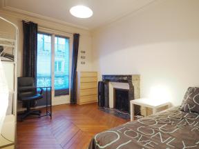 Pasteur Cosy