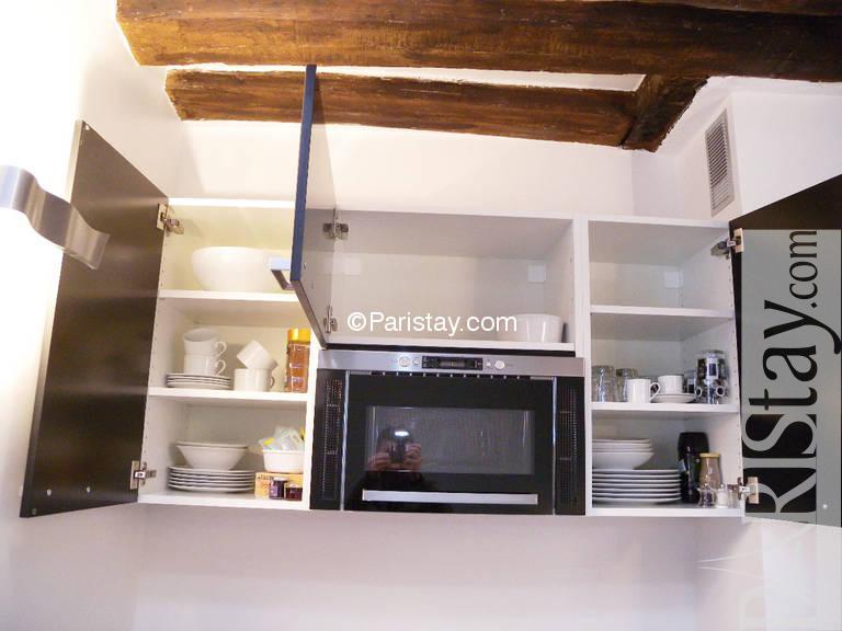 Kitchen area