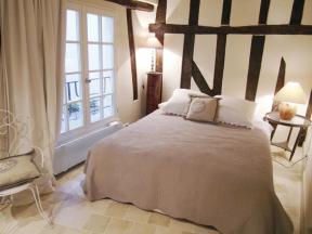 Bourg Tibourg Marais