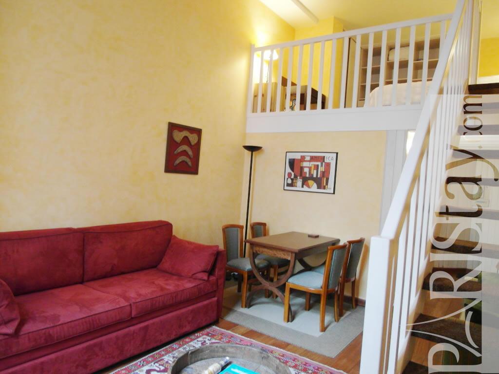 1 Bedroom Mezzanine Paris Lettings Short Term Rental Le
