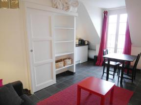 Rochechouart Anvers