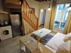 Apartment St Denis Halles Duplex B - 1 bedroom
