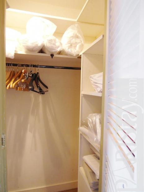 Walk-in wardrobe