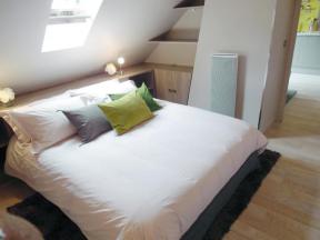 Francs bourgeois One Bedroom