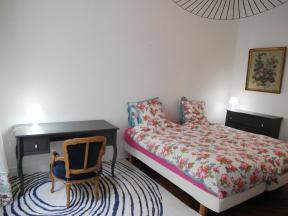 Jouffroy d'Abbans 2 Bed