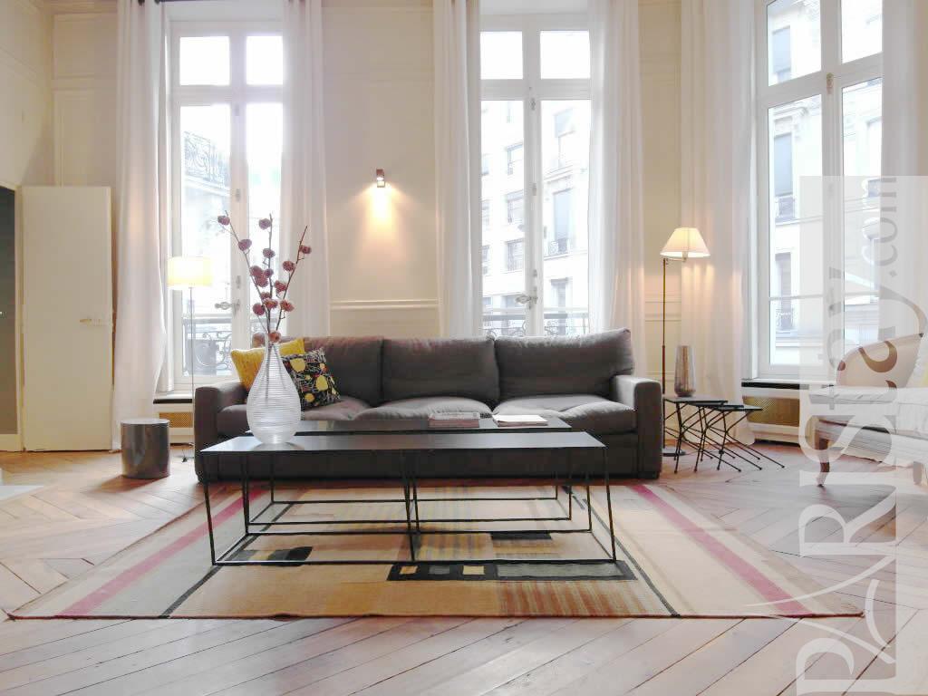 Paris Luxury Apartment Rentals Montorgueil 75002 Paris