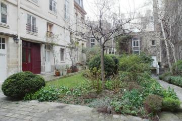 Apartment Beranger Garden Studio