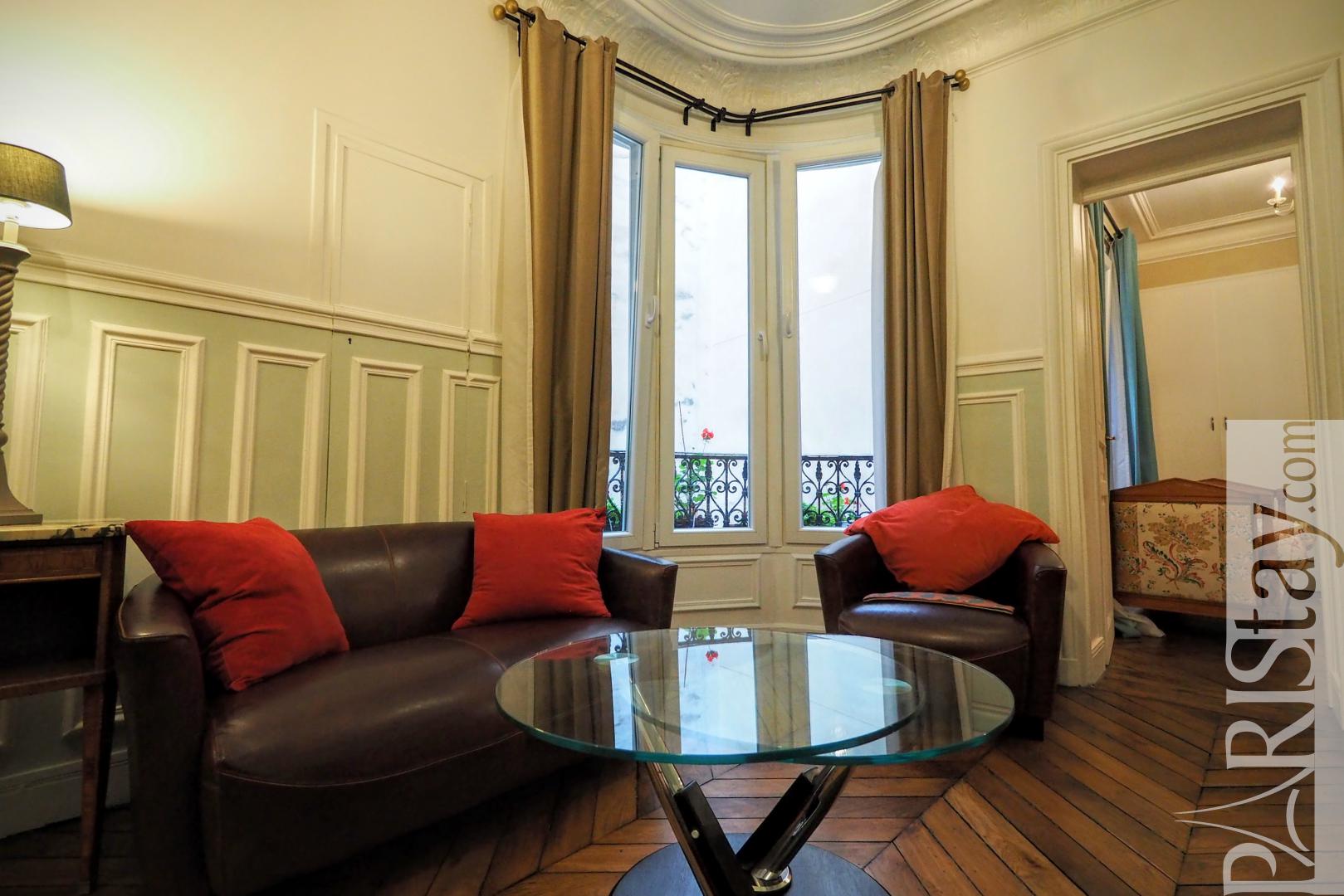 Paris apartment rental Montorgueil 75002 Paris