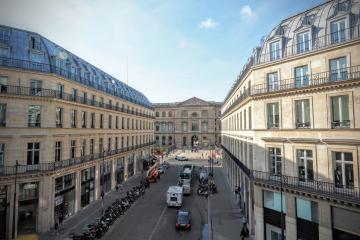 Appartement Louvre Designer Suite