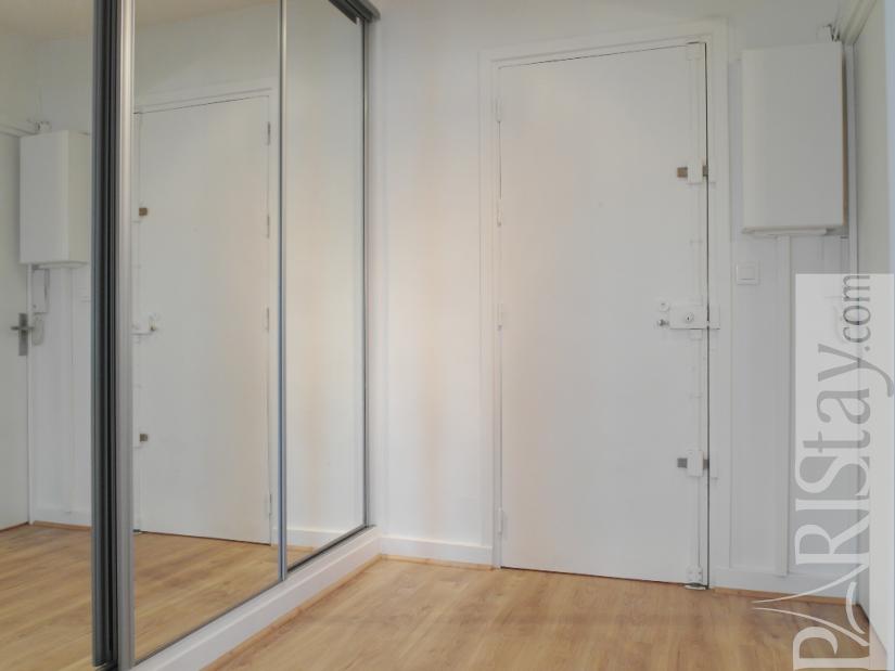 Walk-in wardrobe