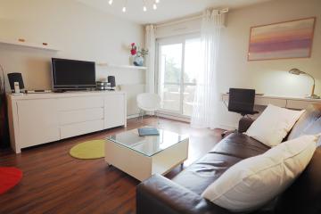 T1 studio of Montmartre Martinet studio Paris apartments Montmartre