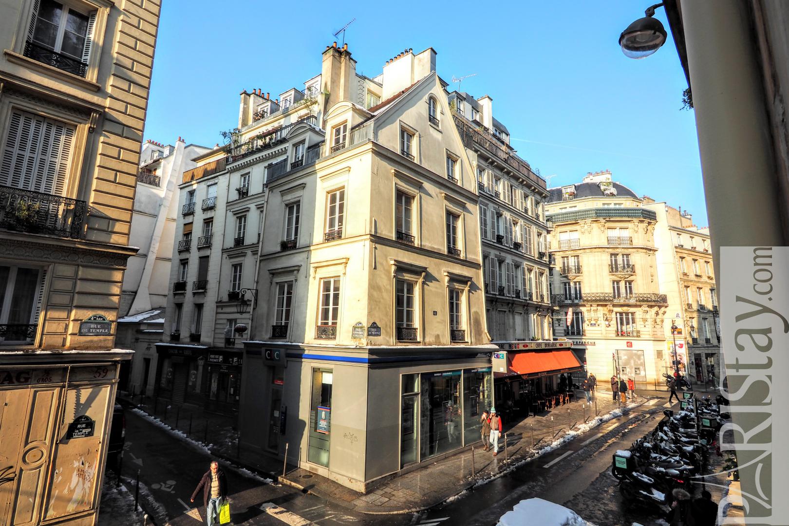 Apartments for rent in Paris furnished 5 bedrooms Le Marais
