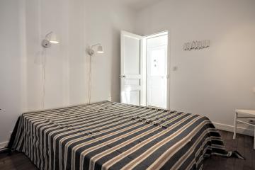 Apartment Pere Lachaise Designer