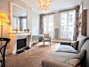 Appartement Saint Germain quai de Seine - type T2