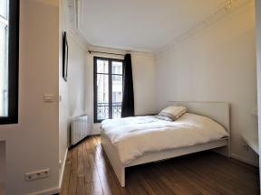 Montmartre diamond