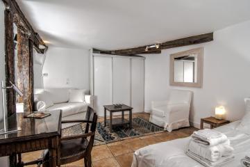 Apartment Marais Saintonge