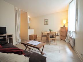 Apartment Palais Royal Coquilliere - 1 bedroom