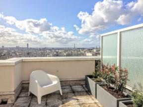 Paris skyline