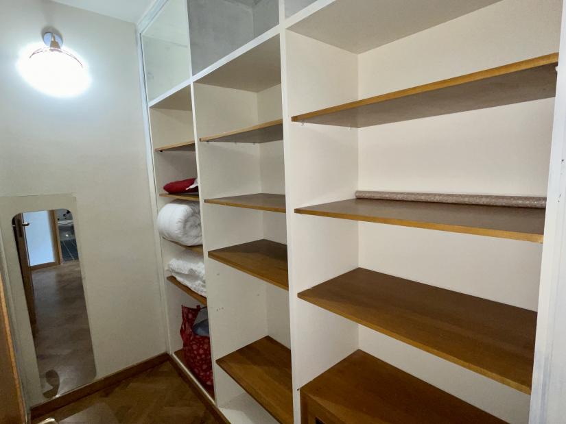 Walk-in wardrobe